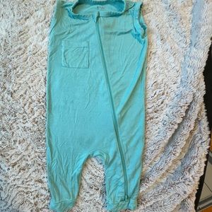 Kyte Baby Sleeveless Zip Romper PLAY Size 18-24 Months in Jade
